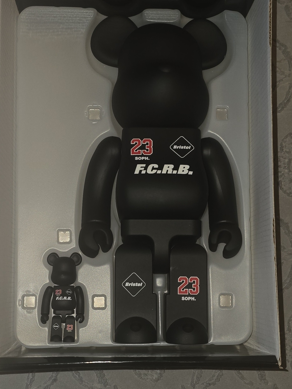 BE@RBRICK 400% & 100% F C R B. SOPH. TOKYO 23 MEDICOM TOY Bearbrick from Japan